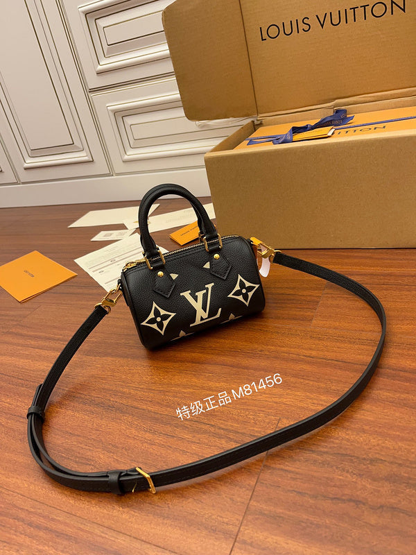 Alice Bags- Louis Vuittons  - 16201