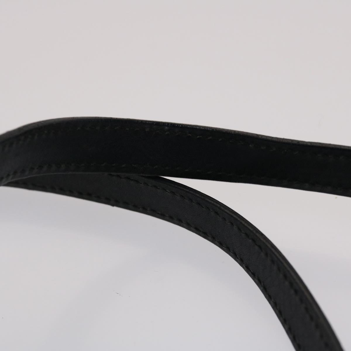 GUCCI GG Canvas Hand Bag Black  49083
