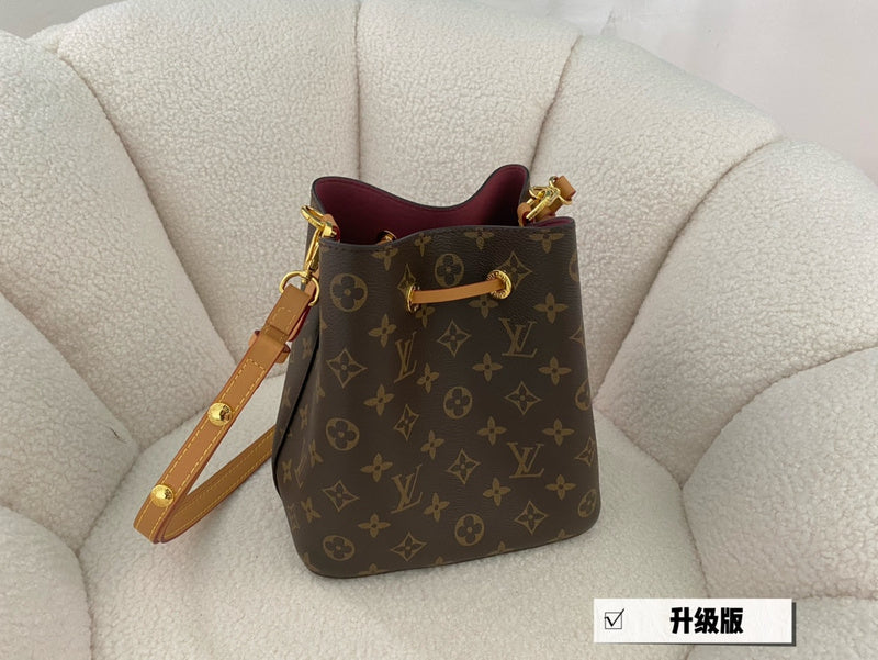 Alice bags - Louis Vuittons  - 15076