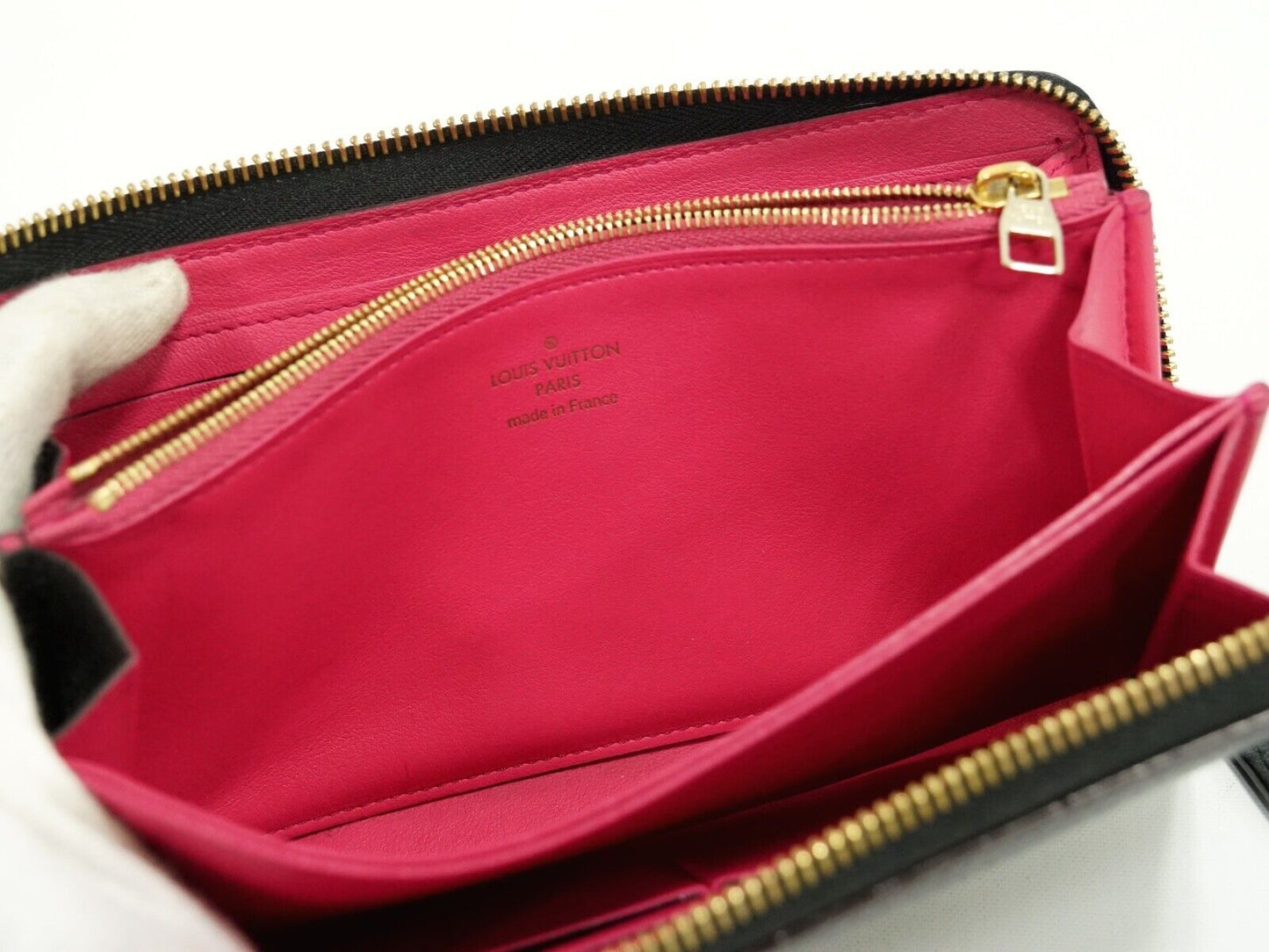 Louis Vuitton Black Leather Portefeuille com√®te wallet accessories