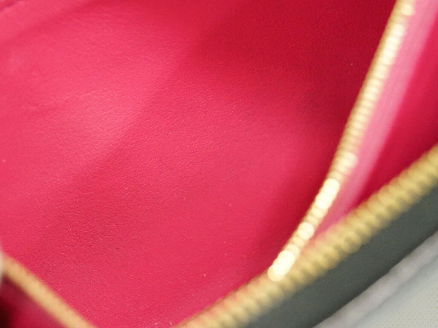 Louis Vuitton Black Leather Portefeuille com√®te wallet accessories