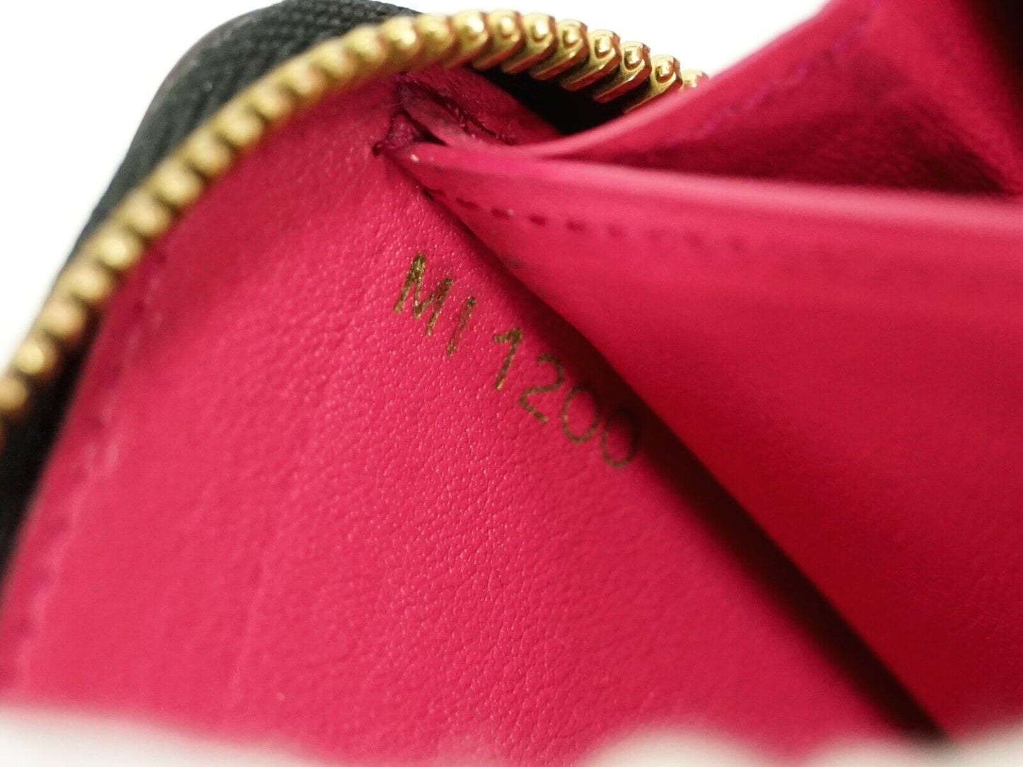 Louis Vuitton Black Leather Portefeuille com√®te wallet accessories