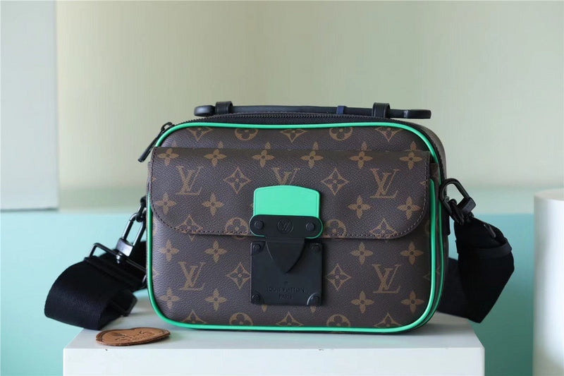 Alice bags - Louis Vuittons  - 10095