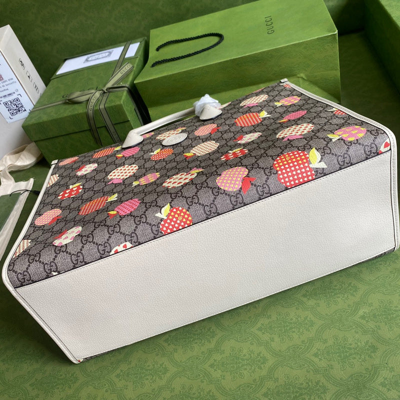 Gucci   Luxury Bags  995