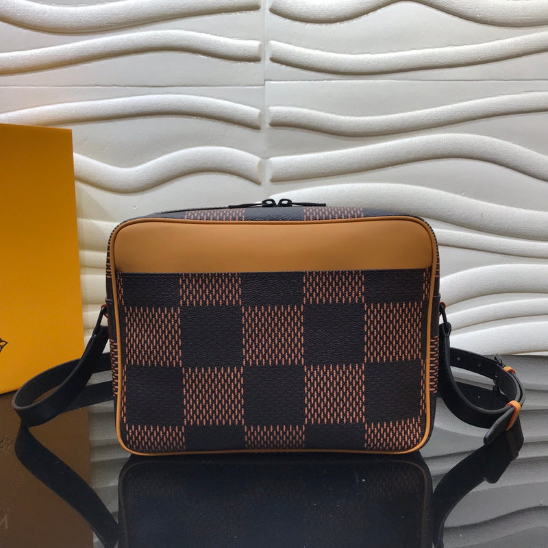 Alice Bags- Louis Vuittons  - 16279