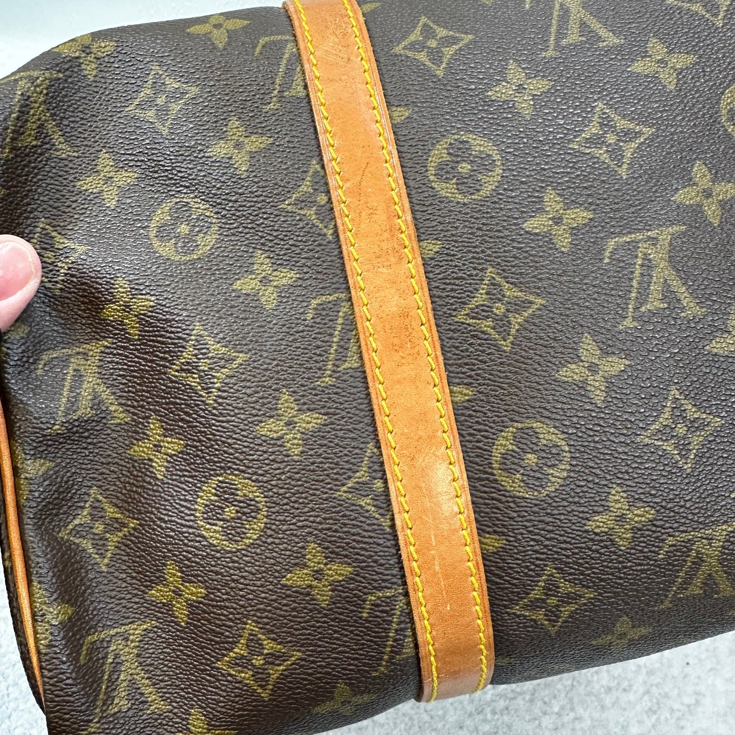 HandBag Luxury Designer By Louis Vuitton, Size: Medium