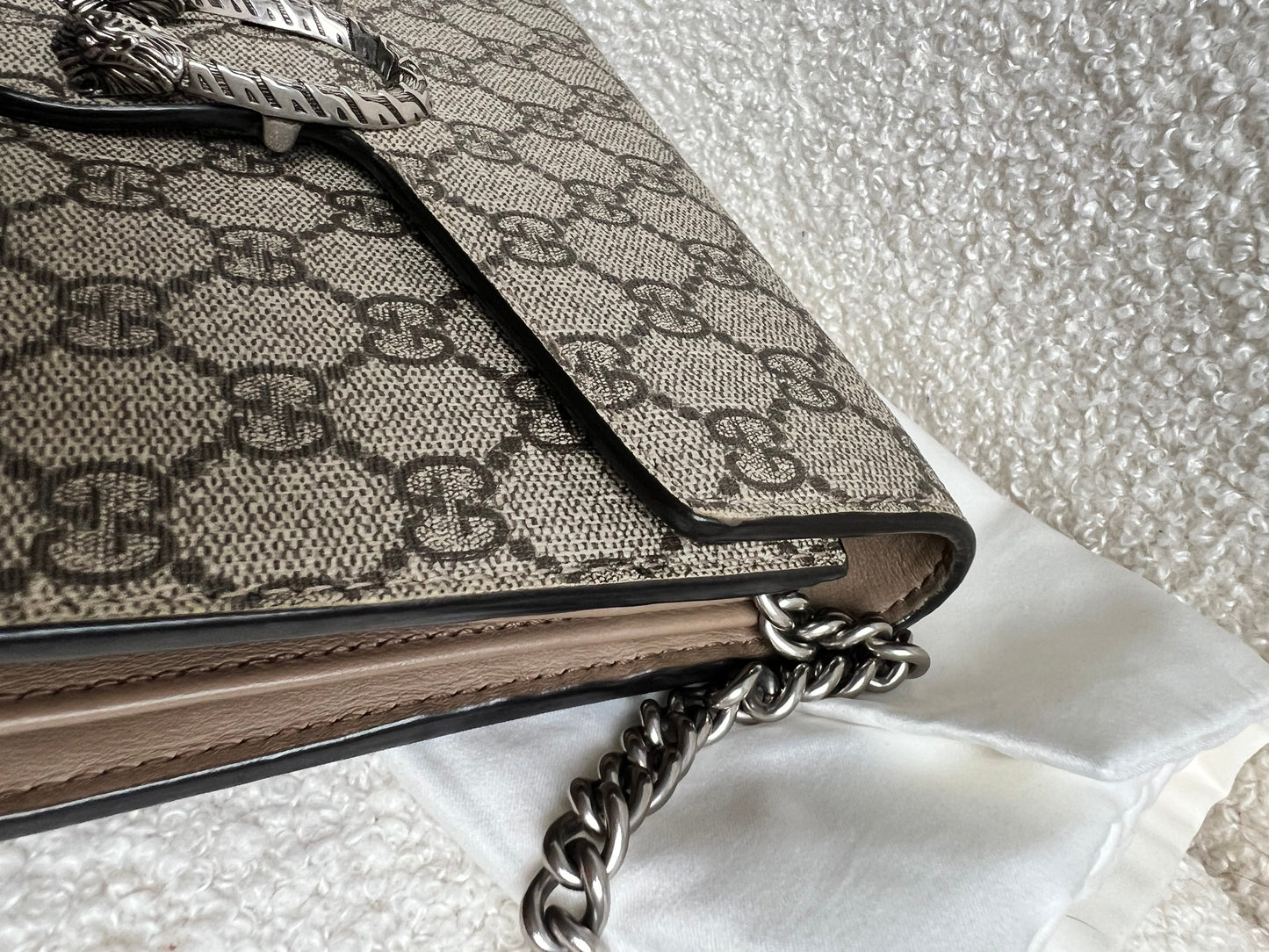 Gucci Dionysus GG Supreme Chain Wallet (RRP £1250)