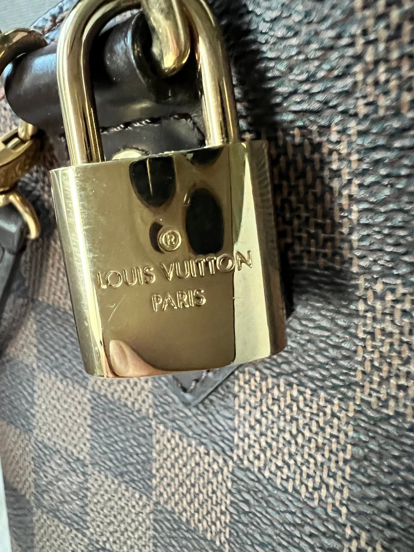 Louis Vuitton Alma BB Damier Ebene