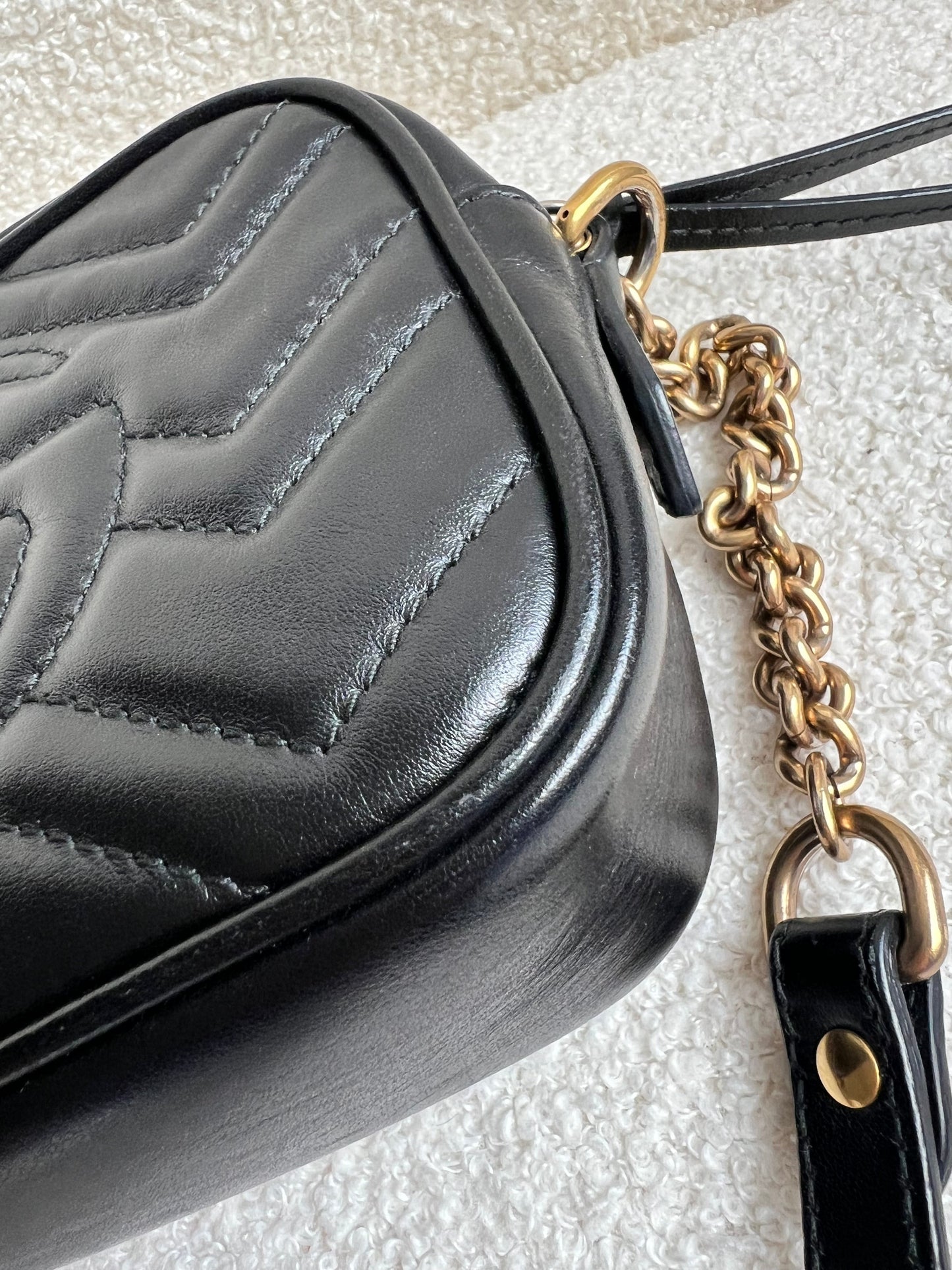 Gucci GG Black Marmont Mini Shoulder Bag (RRP £1,360)