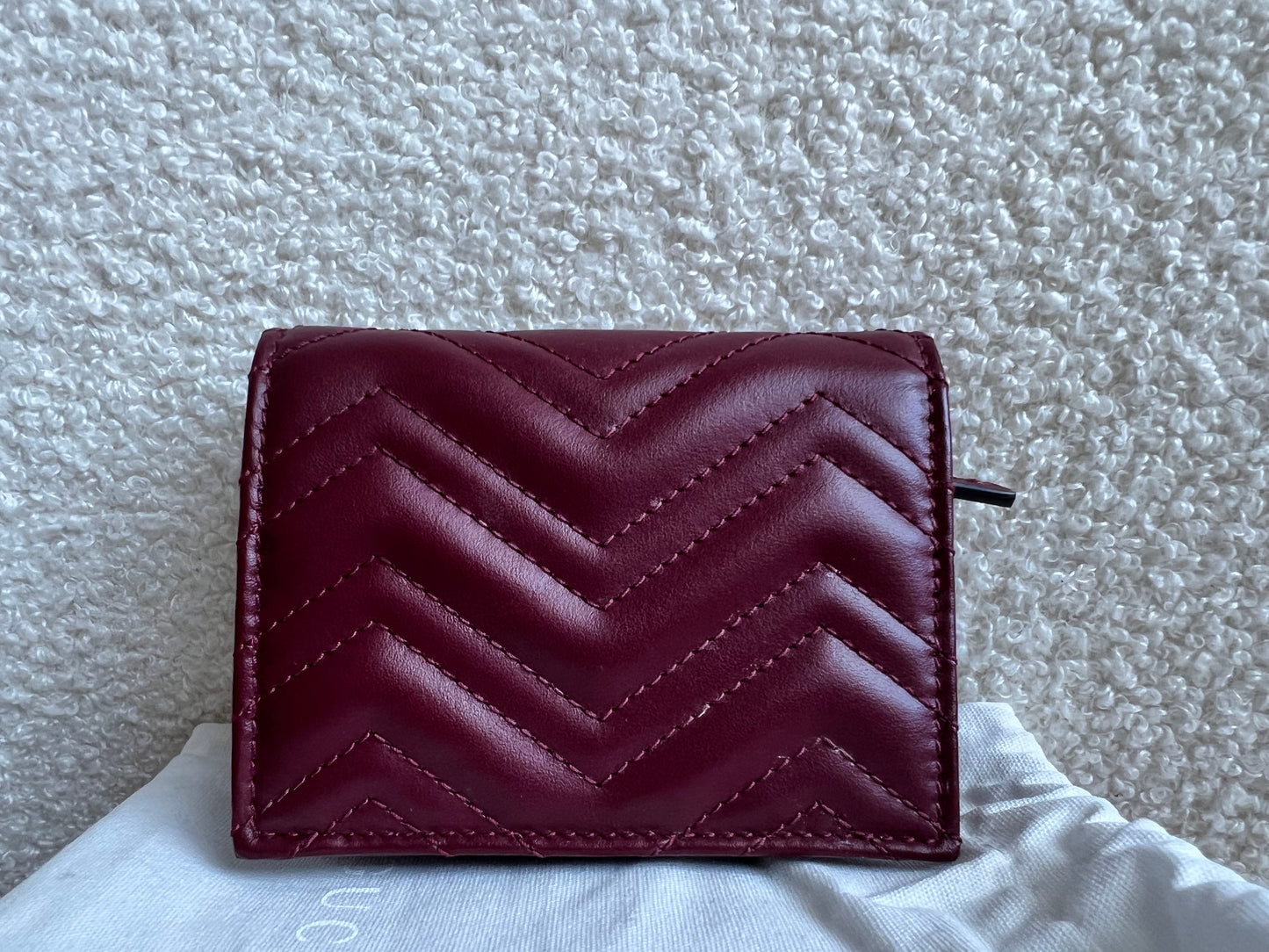 Gucci GG Burgundy Marmont Matelassé Card Case Wallet (RRP £380)