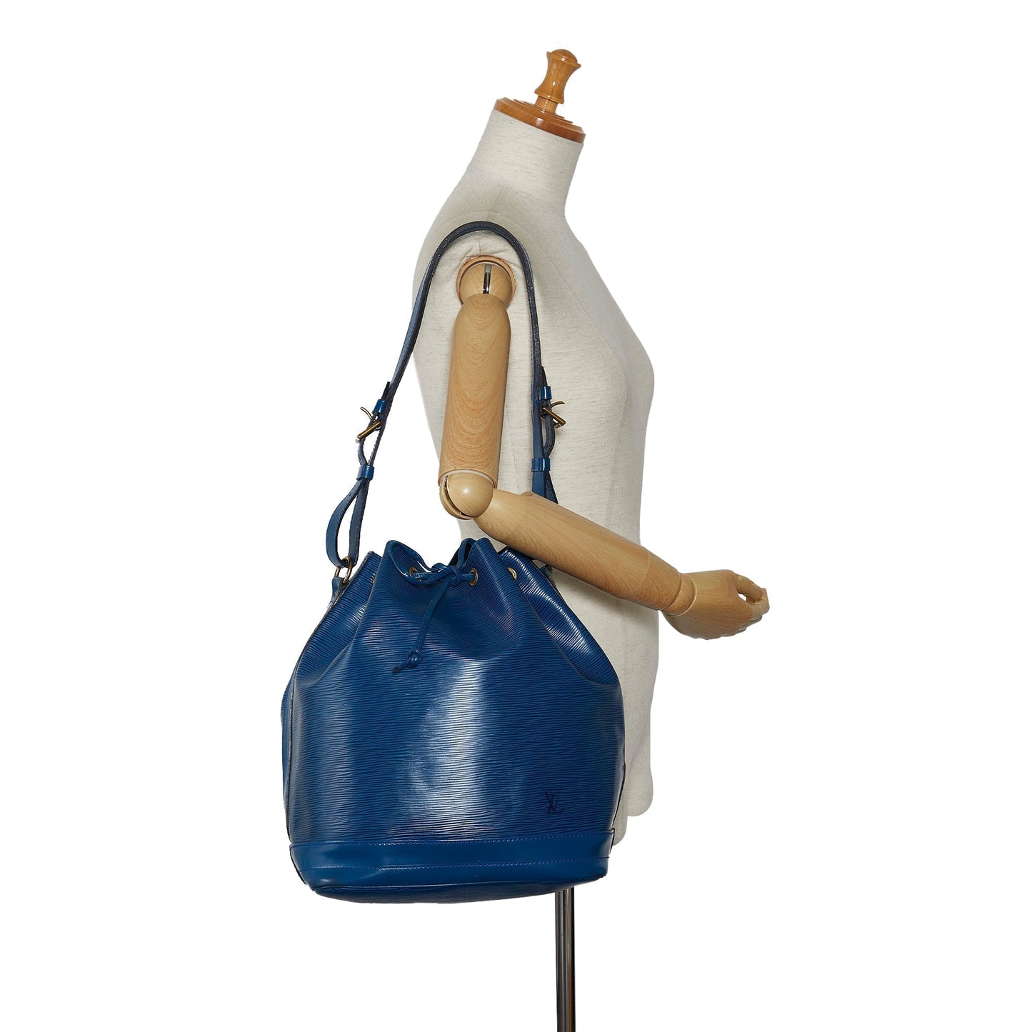 LOUIS VUITTON Epi Noe GM Bucket Bag