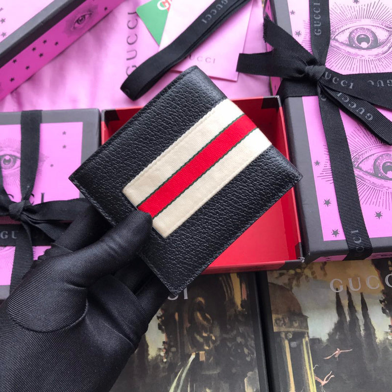 Gucci   Luxury Bags  951