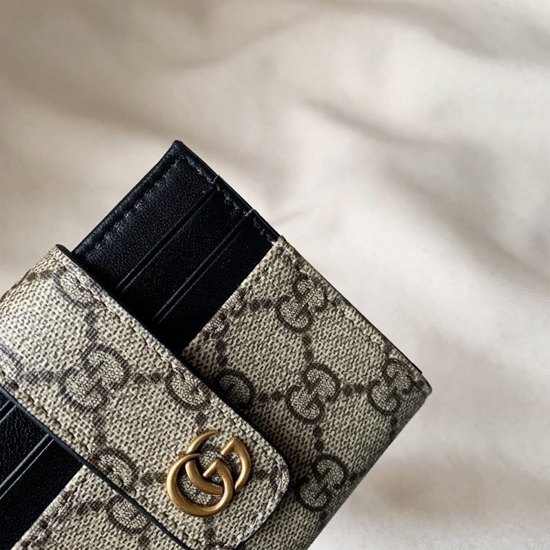 Gucci   Luxury Bags  1351