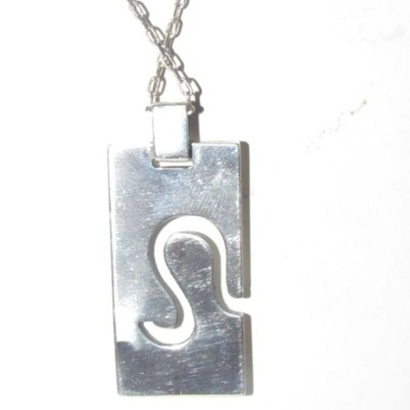 Gucci Bold Sterling 'leo' Zodiac Symbol Pendant