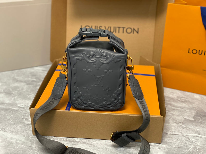 Alice bags - Louis Vuittons  - 15480
