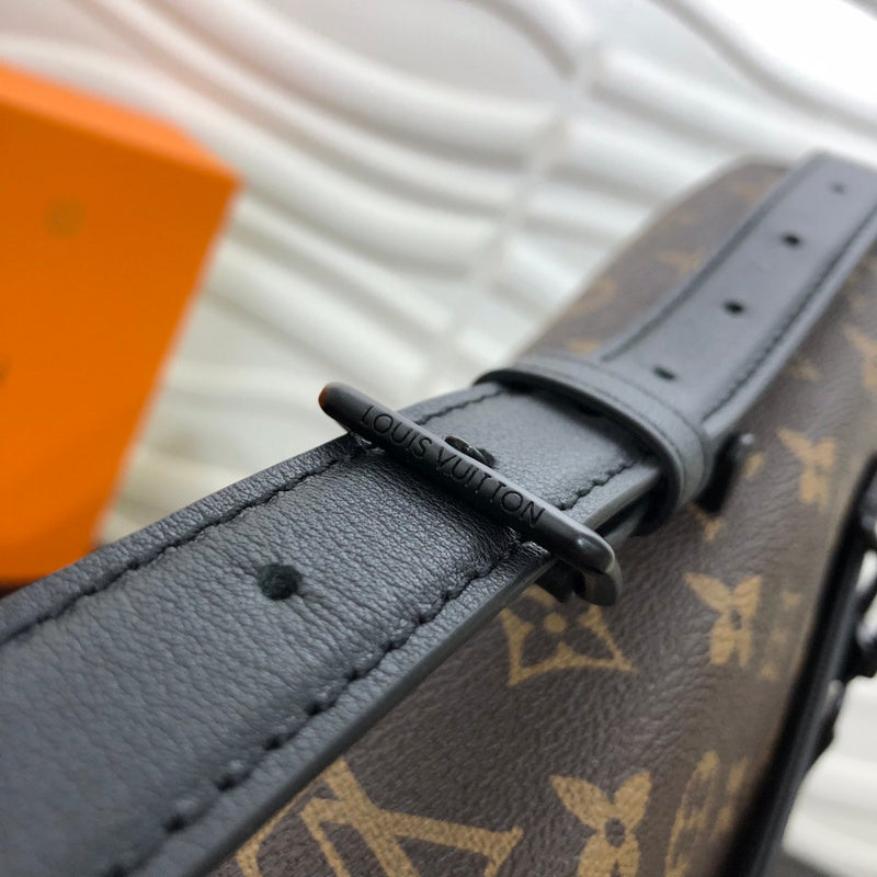 Alice Bags- Louis Vuittons  - 16277