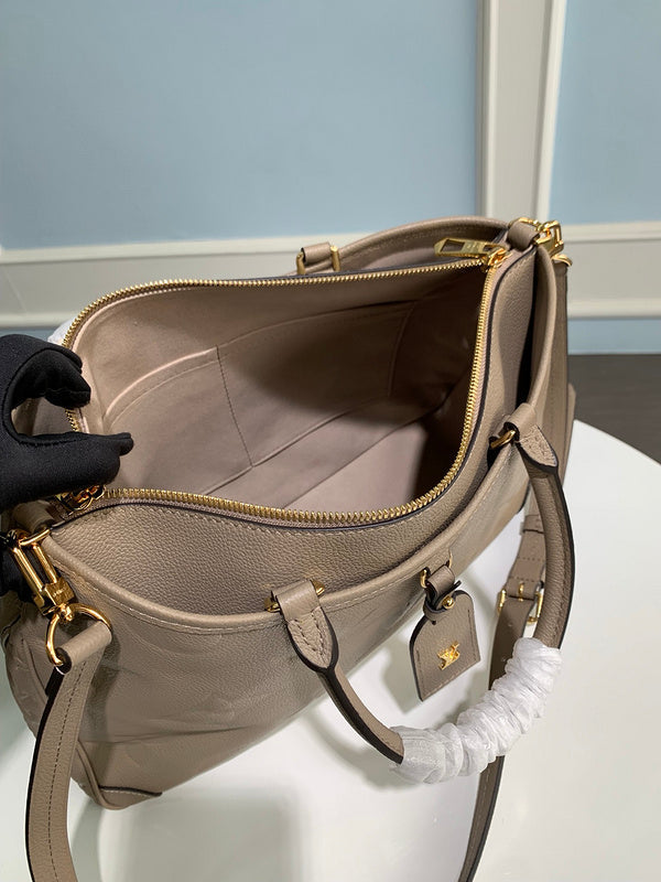 Alice bags - Louis Vuittons  - 15408
