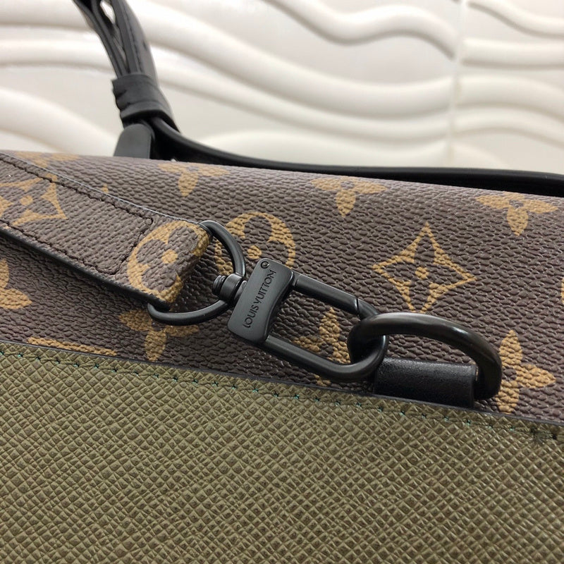 Alice Bags- Louis Vuittons  - 16278