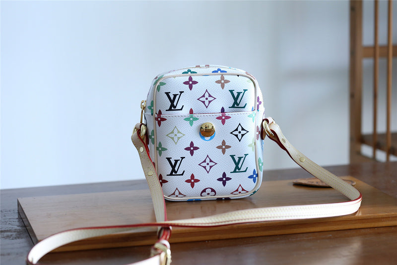 Alice bags - Louis Vuittons  - 9395