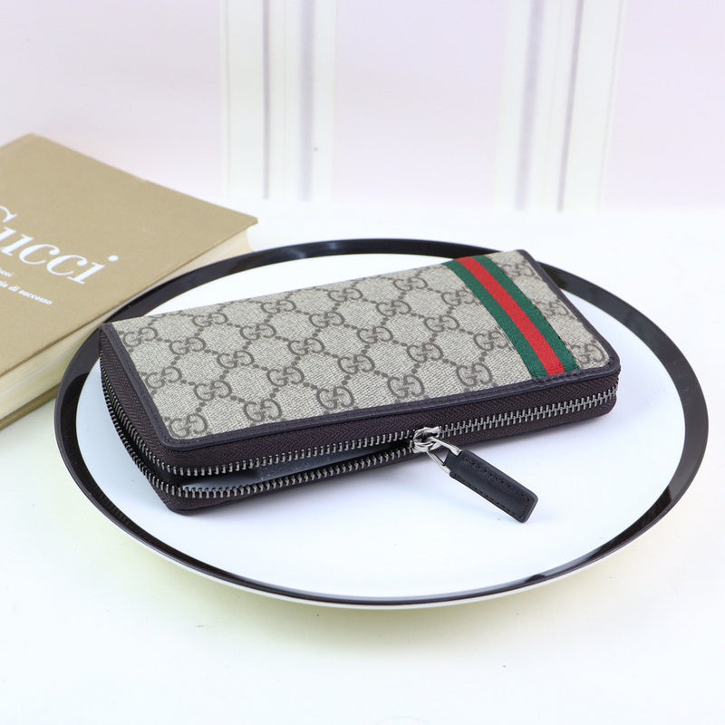 Gucci   Luxury Bags  959