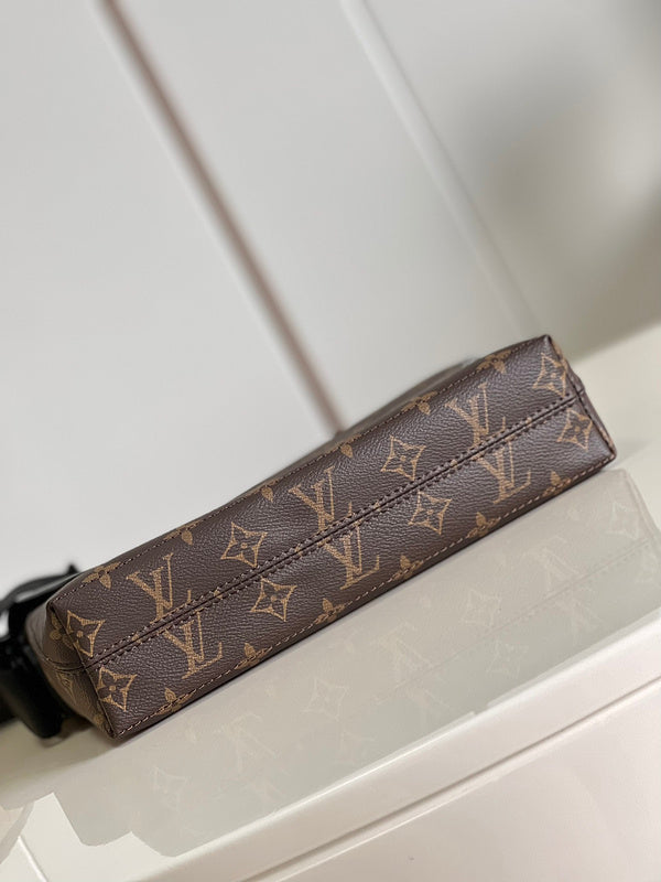 Alice Bags- Louis Vuittons  - 16226