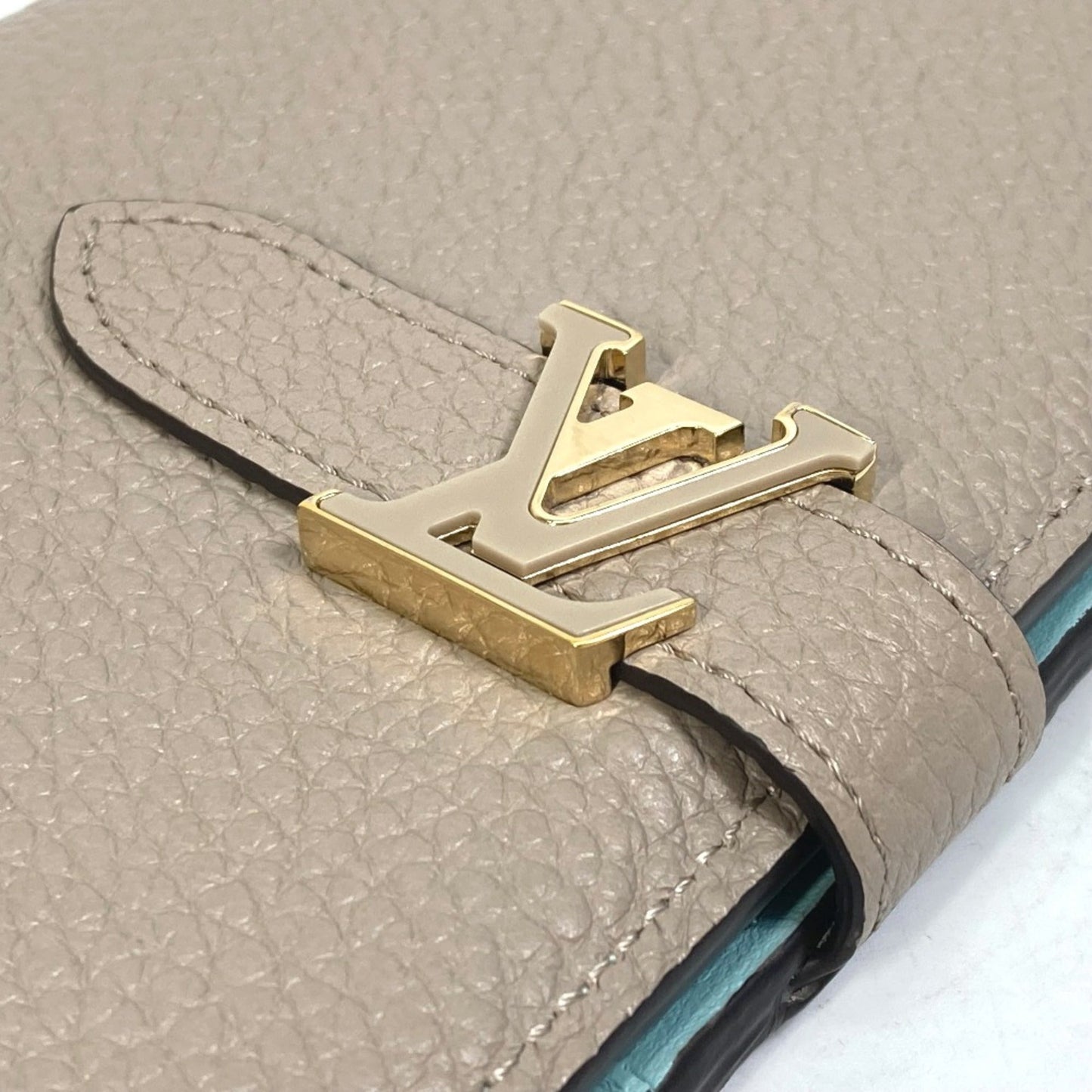 Louis Vuitton  Leather Long Wallet (Bi-Fold)