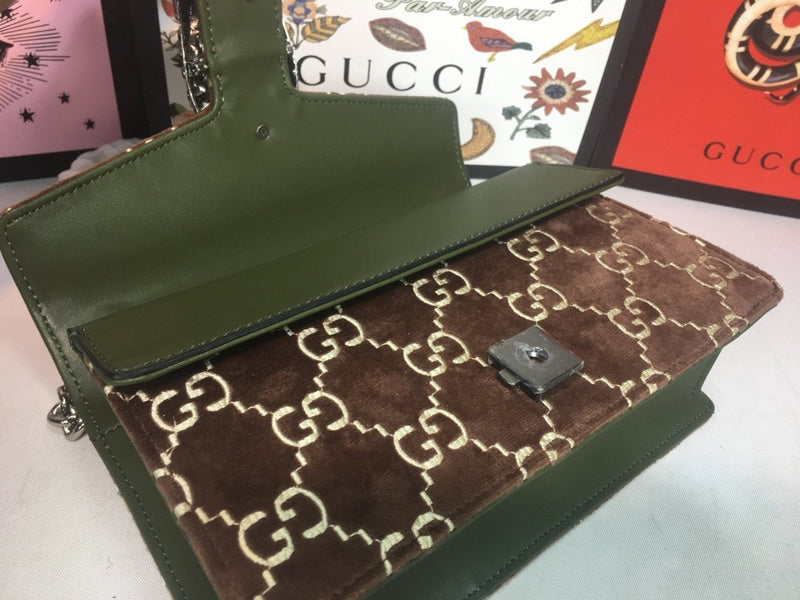 Gucci Bags - The Tote   302