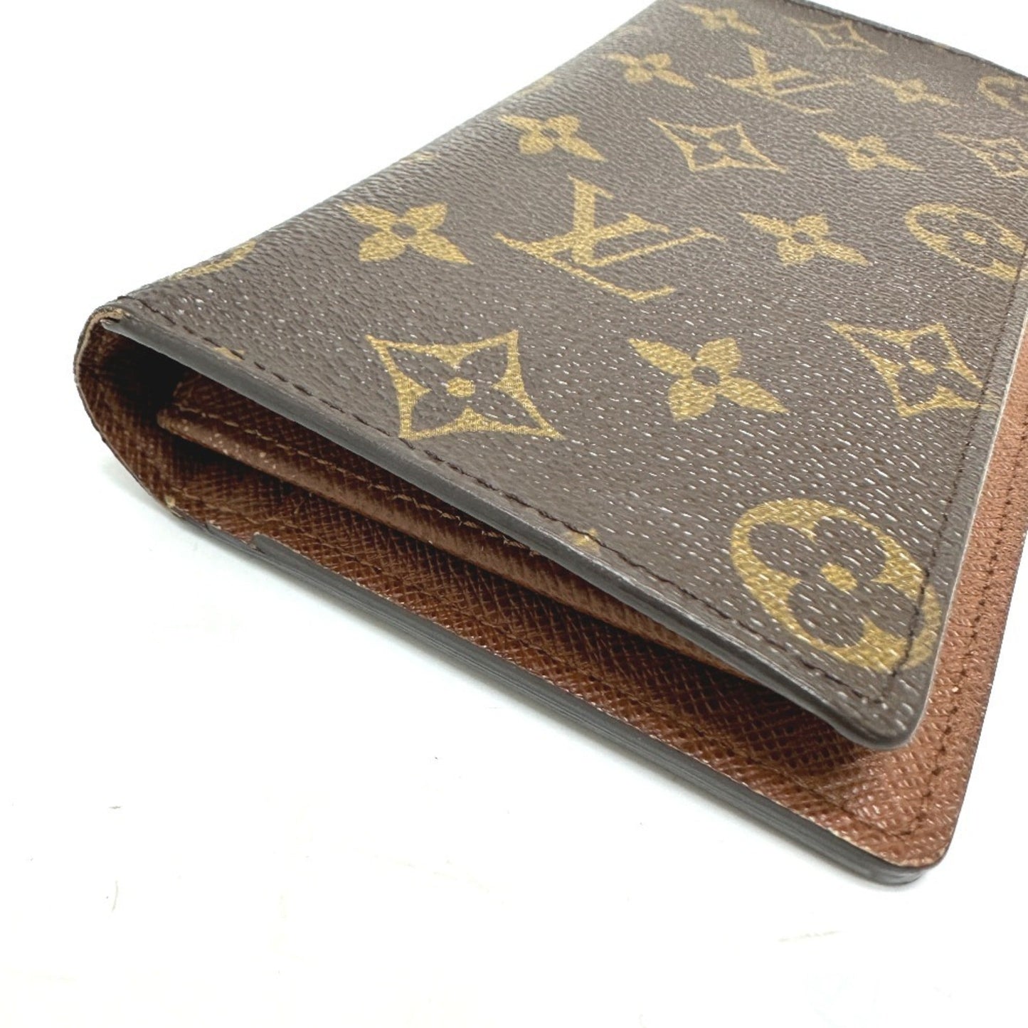 Louis Vuitton  Monogram Long Wallet (Bi-Fold)