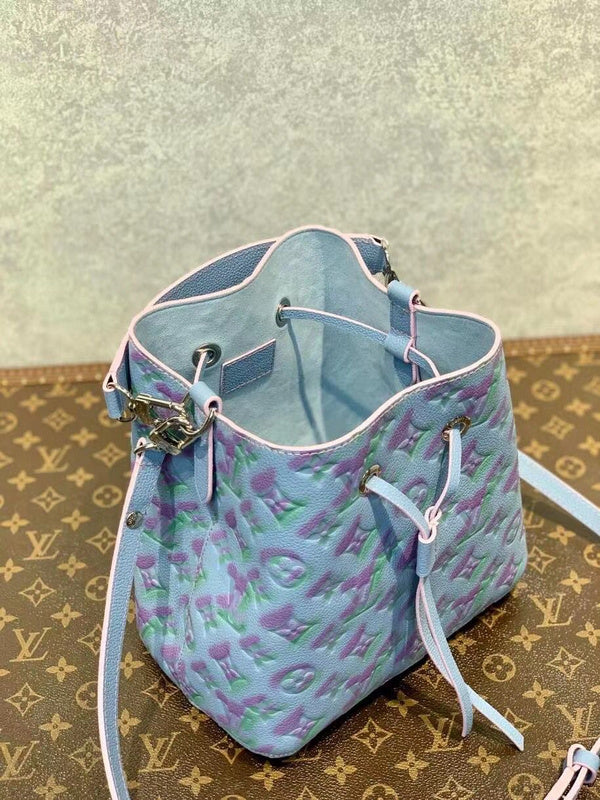 Alice Bags- Louis Vuittons  - 16595