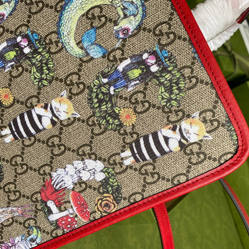 Gucci   Luxury Bags  1076