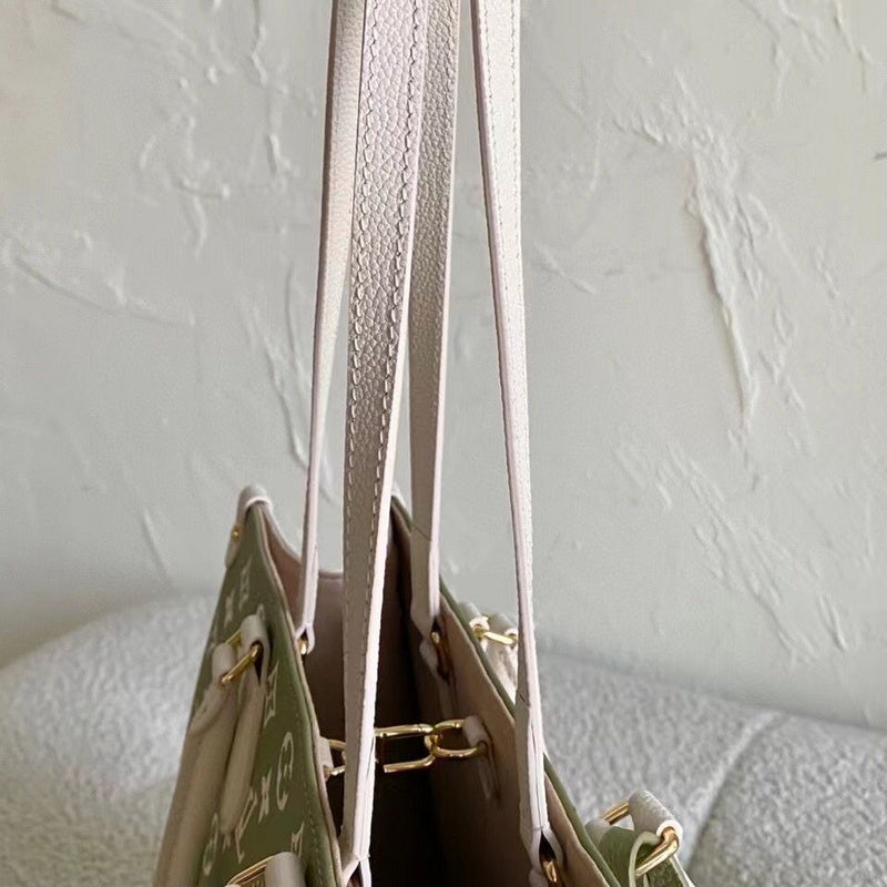 Alice Bags- Louis Vuittons  - 16640