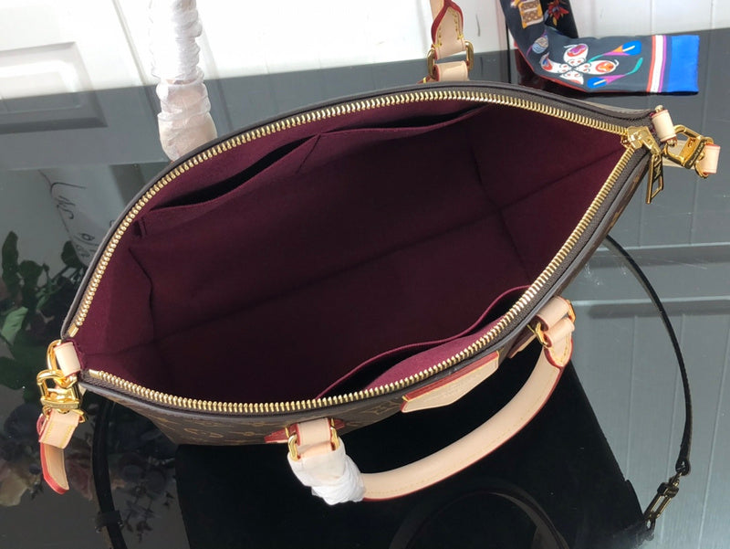 Alice  Bags- Louis Vuittons  - 15928