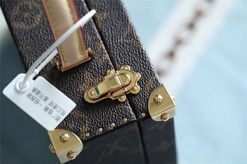 Alice bags - Louis Vuittons  - 9484