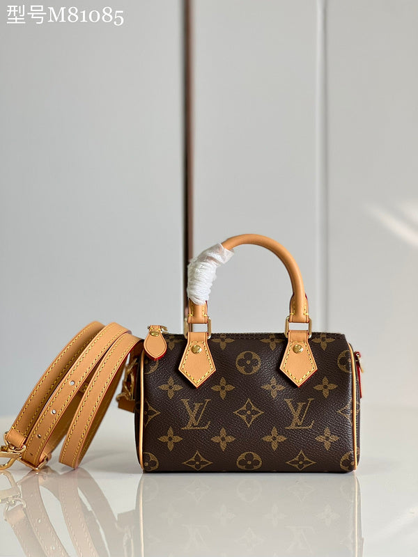 Alice bags - Louis Vuittons  - 15508