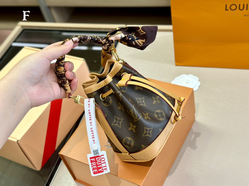 Alice bags - Louis Vuittons  - 15017