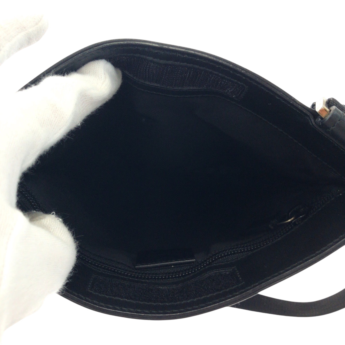 GUCCI Shoulder Bag 27639 GG canvas Black SilverMetal Shoulder Bag Sacoche Women Used