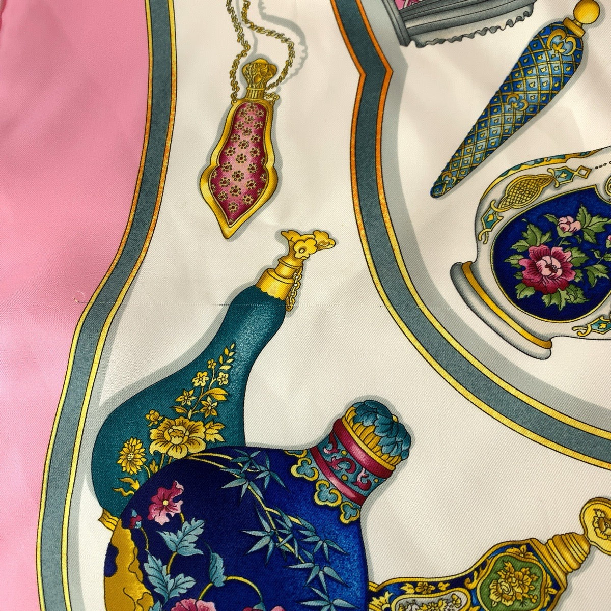 HERMES scarf silk Pink multicolor Perfume bottle Carre90
