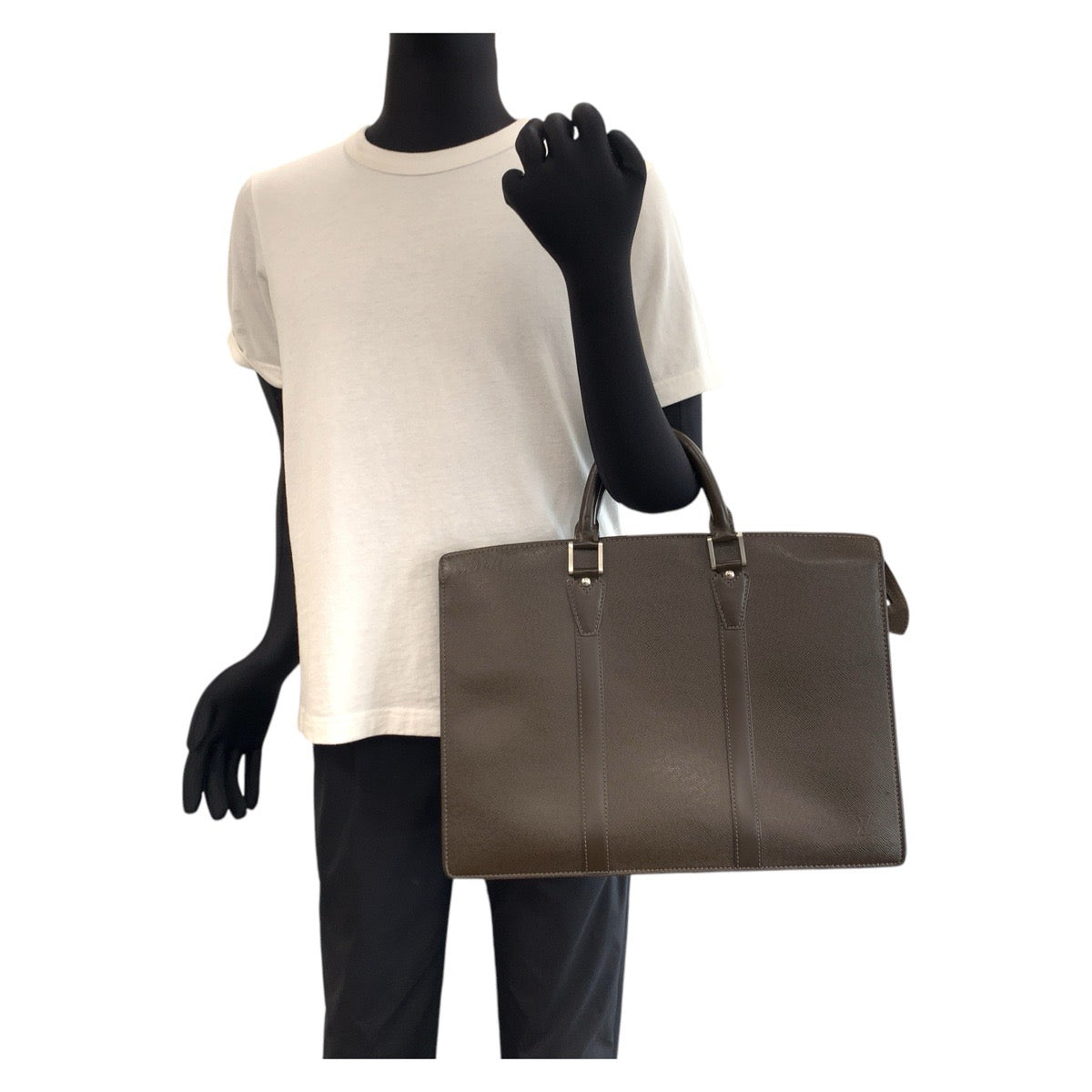 LOUIS VUITTON Business bag M30052 leather Brown Taiga Porto Documan Rozan