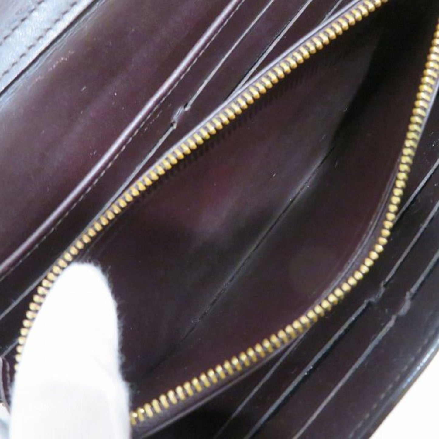 Louis Vuitton Bordeaux Patent leather Sarah wallet accessories