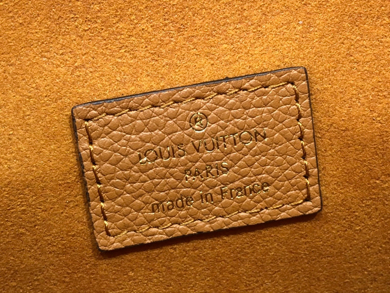 Alice Bags- Louis Vuittons  - 16507
