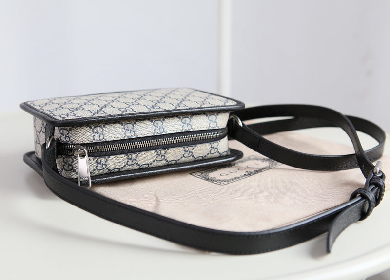 Gucci  Luxury -  Bags - 499