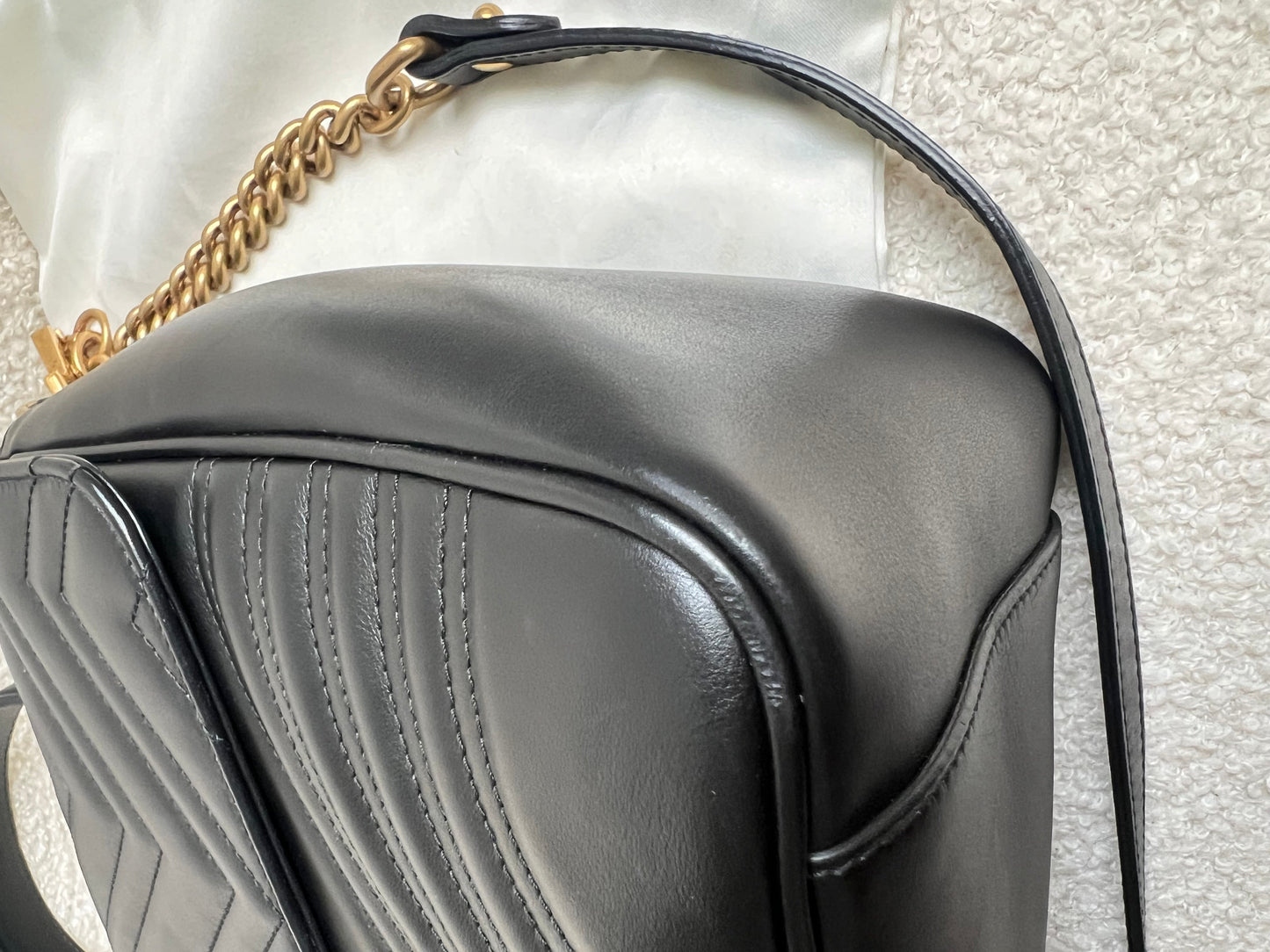 Gucci GG Black Marmont Medium Top Handle Bag (RRP £2290)
