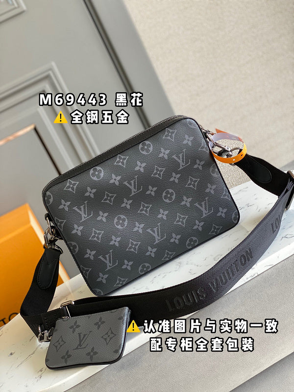 Alice Bags- Louis Vuittons  - 16452