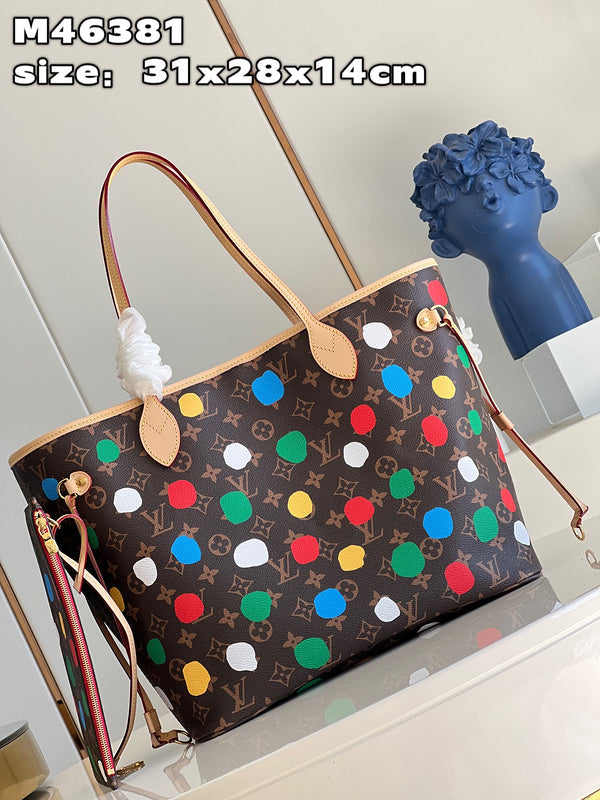 Alice Bags- Louis Vuittons  - 15978