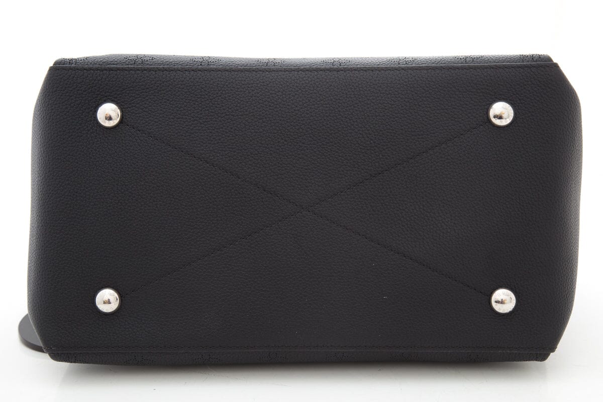 Louis Vuitton 2021 Beaubourg Hobo MM Black HandBag