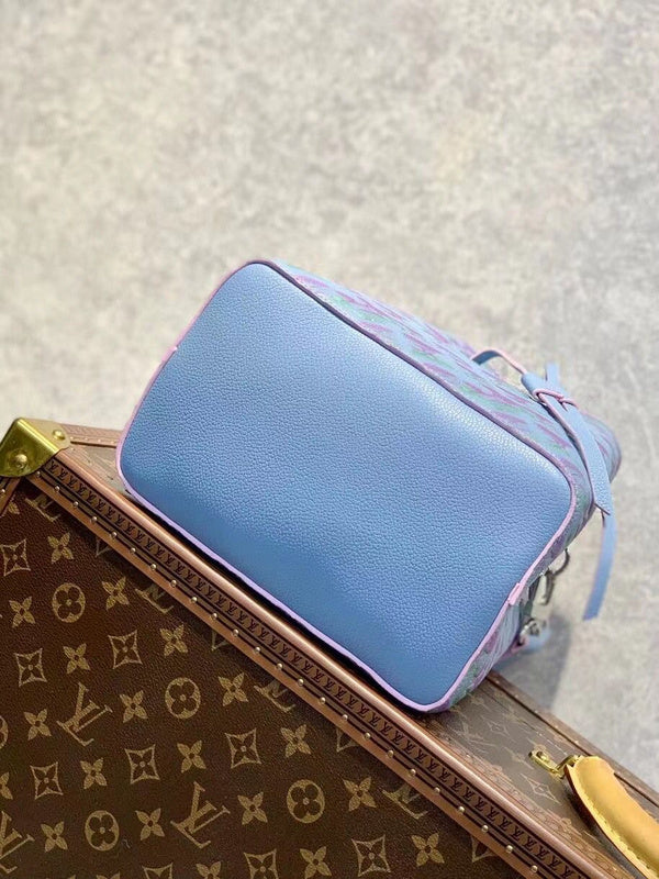 Alice Bags- Louis Vuittons  - 16595