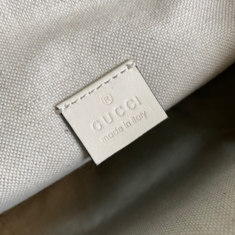 Gucci   Luxury Bags  1023