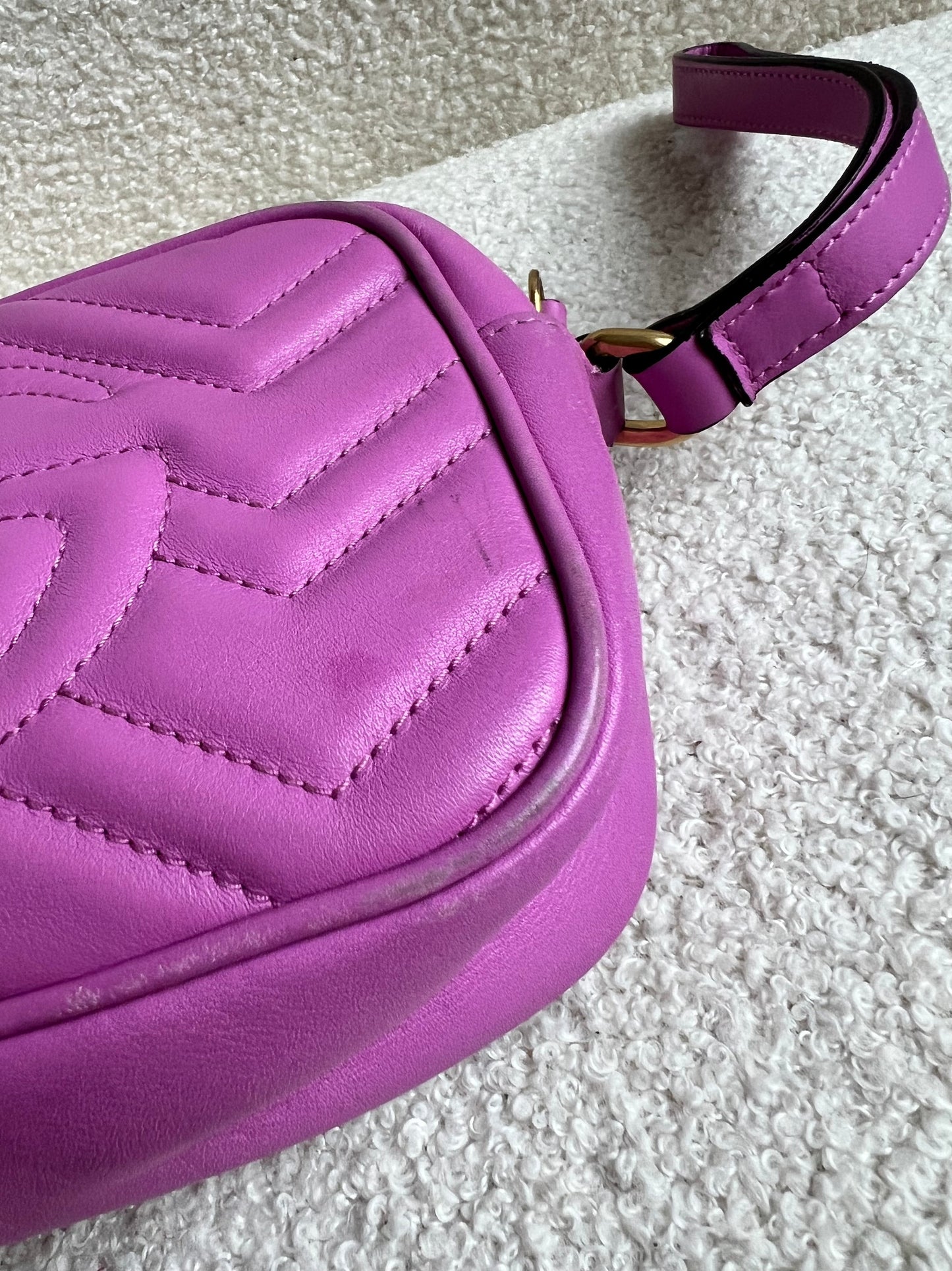 Gucci GG Pink Marmont Clutch