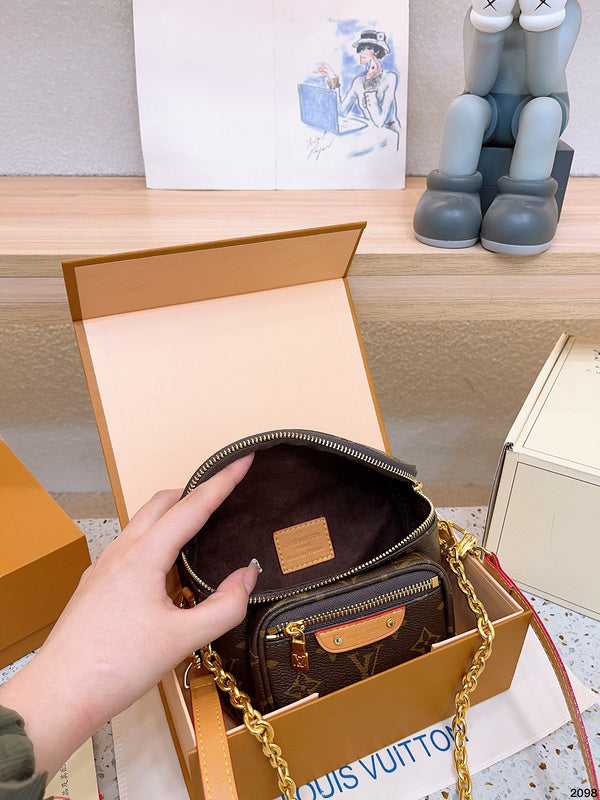 Alice bags - Louis Vuittons  - 15100