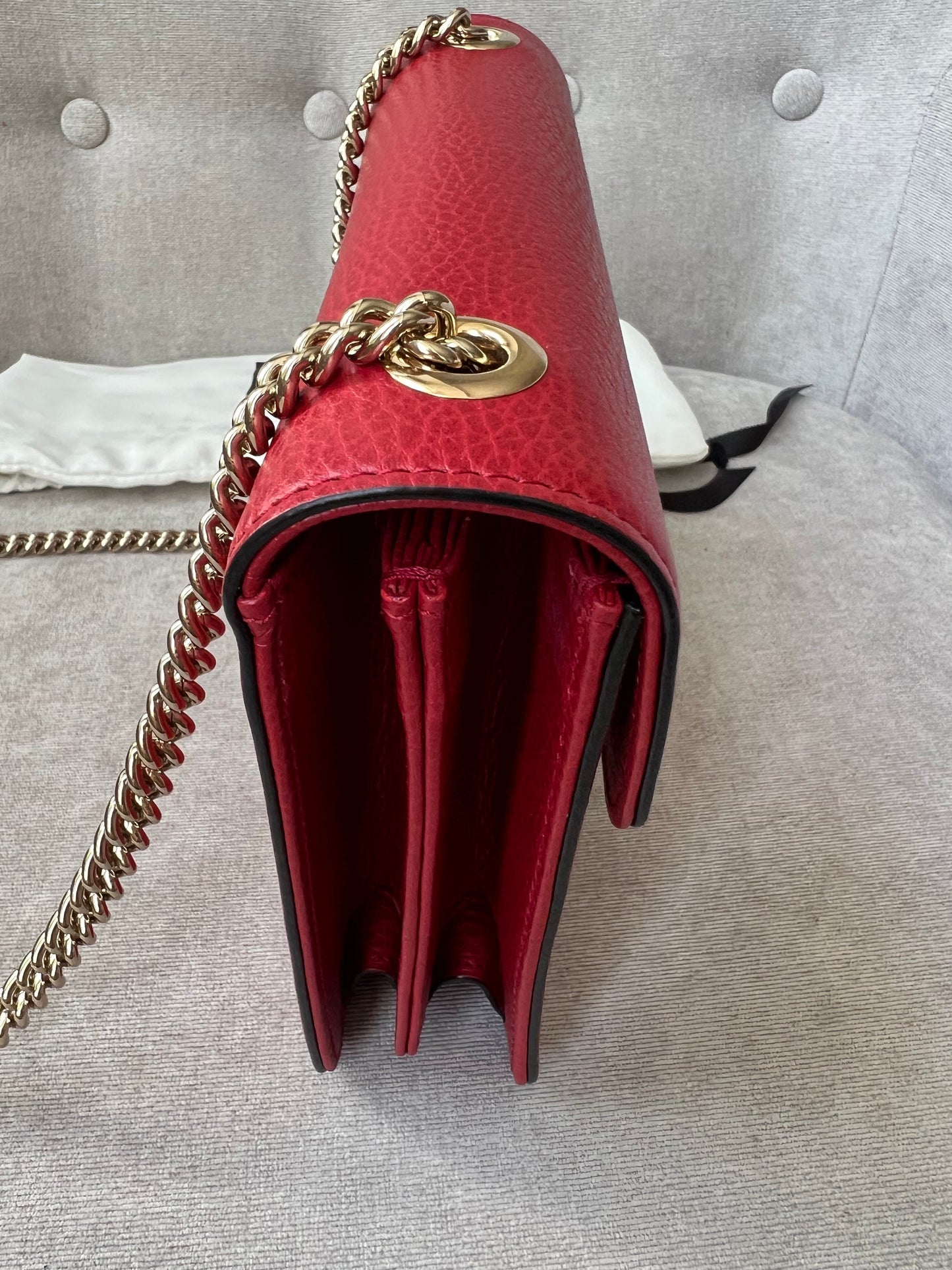 Gucci Interlocking GG Red Small Shoulder Bag